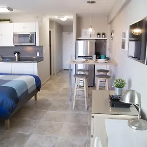 wonderful-beach-front-studio-in-daytona-beach.thedaytonabeachhotels.com/